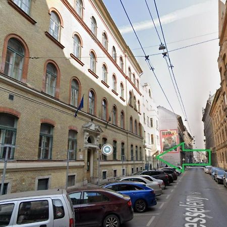 Lovely Apartment Close To Synagogue And Szimpla Garden Будапеща Екстериор снимка